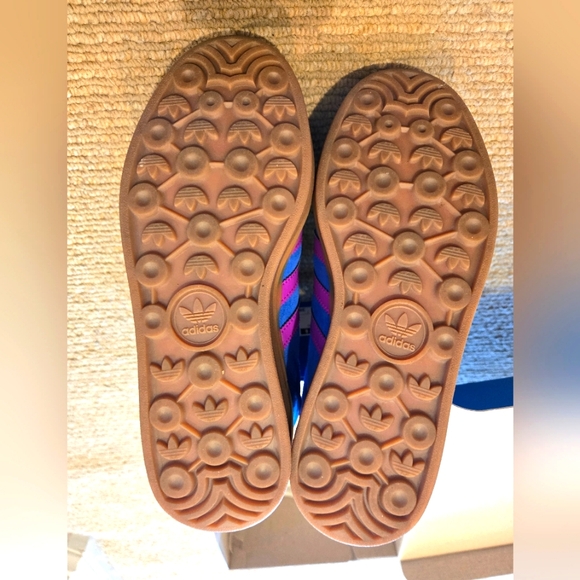 Adidas Women's Platform Gazelle Bold, Size 7 - Picture 9 of 12